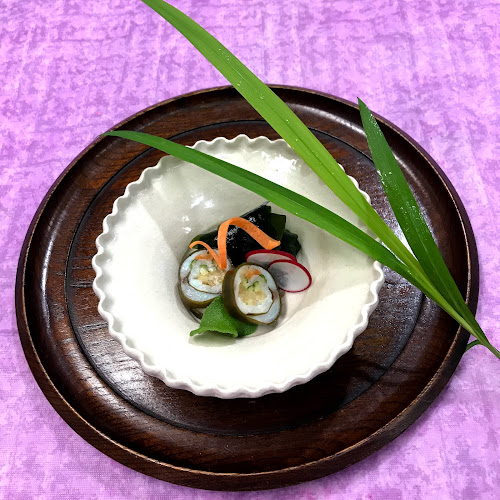 〒500-8826 岐阜県岐阜市住吉町１２