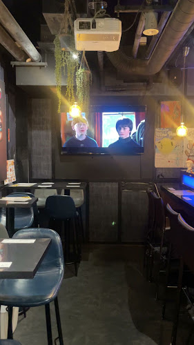 Opinii despre bar moon walk 渋谷センター街店 în 渋谷区 - 飲食業