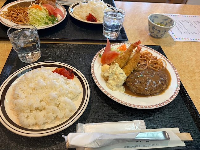 お食事処 四方亭 - 飲食業