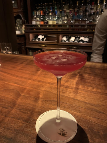 Opinii despre Bar Rocking chair în 京都市 - 飲食業