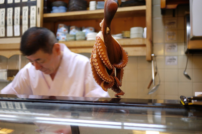 城すし - 飲食業