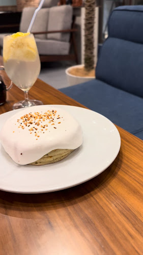 Opinii despre ローズガーデンカフェ în 北中城村 - 飲食業