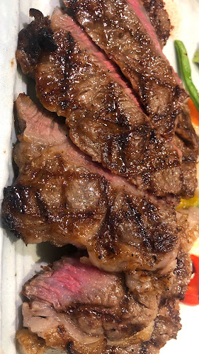 Comentarii opinii despre 肉卸 小島 グランスタ東京