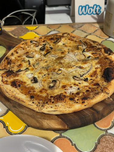 Comentarii opinii despre トリワイン PIKOSHHHU ピコシュー 京橋店