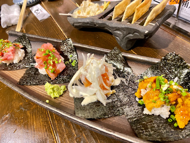 Comentarii opinii despre 魚盛り 魚っと（とっと） 姫路お溝筋店