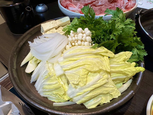 すき焼きしゃぶしゃぶ 小豆 上野御徒町店 - 飲食業