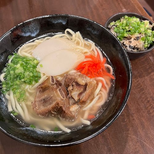 Comentarii opinii despre 沖縄居酒屋 美美