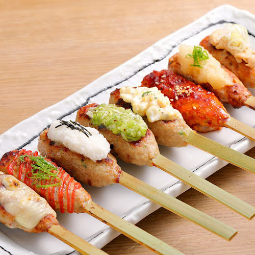 焼鳥・串カツ&飲み放題 たま 駅前通り店 - 飲食業