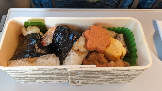 じんぼ ekieおみやげ館店 - 飲食業