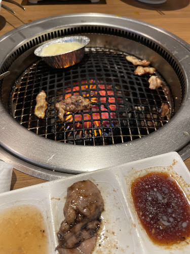 Comentarii opinii despre 牛角 横浜鶴屋町店