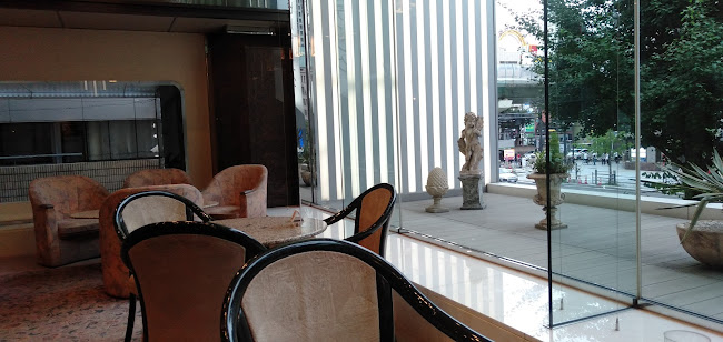 Comentarii opinii despre カフェ・ド・ラペ