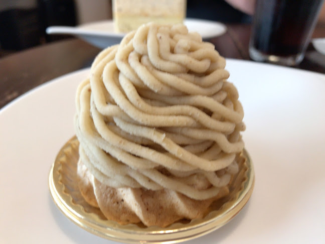 〒600-8433 京都府京都市下京区繁昌町３００−１ カノン室町四条 1F