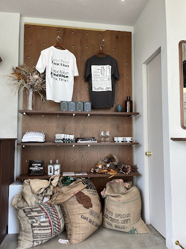 〒154-0011 東京都世田谷区上馬５丁目３９−２０