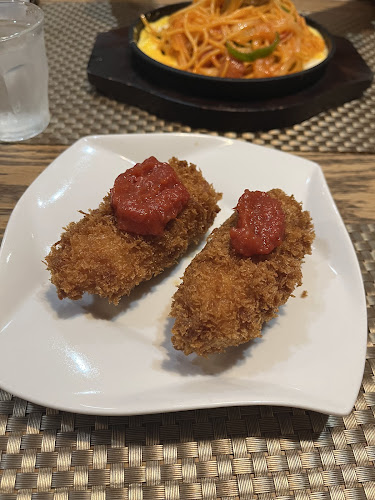 洋食亭９（ナイン） - 飲食業