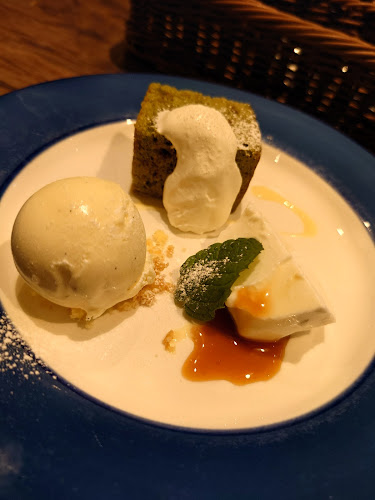 Comentarii opinii despre Dining＋Cafe&Bar 閏うるう