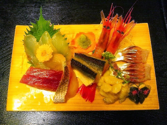 Opinii despre 地物魚専門料理 やつはし în 富山市 - 飲食業