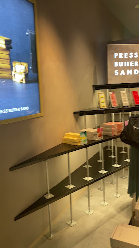 Opinii despre PRESS BUTTER SAND 福岡空港店 în 福岡市 - 飲食業