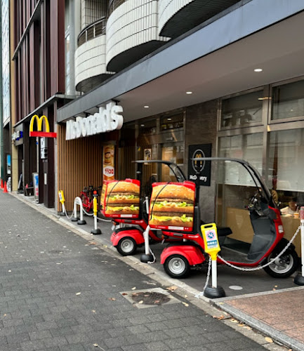 〒604-8172 京都府京都市中京区烏丸通三条上る場之町５９６