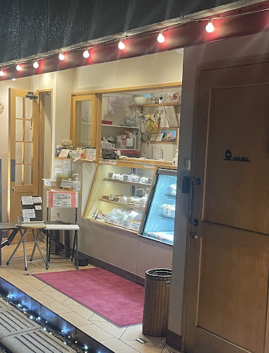 ビスキムDELI(ビスキムデリ) - 飲食業