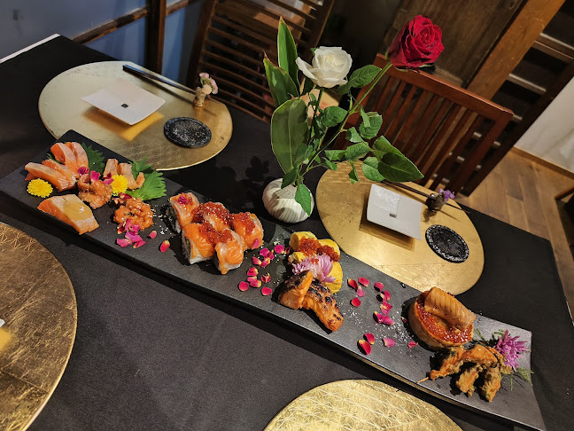 ウチワラべ - 飲食業