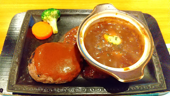 〒425-0035 静岡県焼津市東小川７丁目17−１２