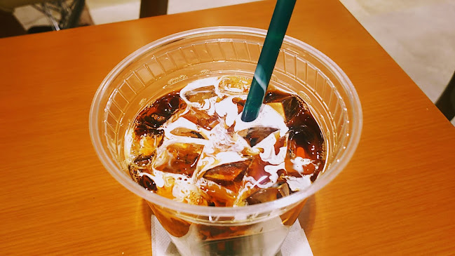 Opinii despre タリーズコーヒー ピアザ神戸店 în 神戸市 - 飲食業