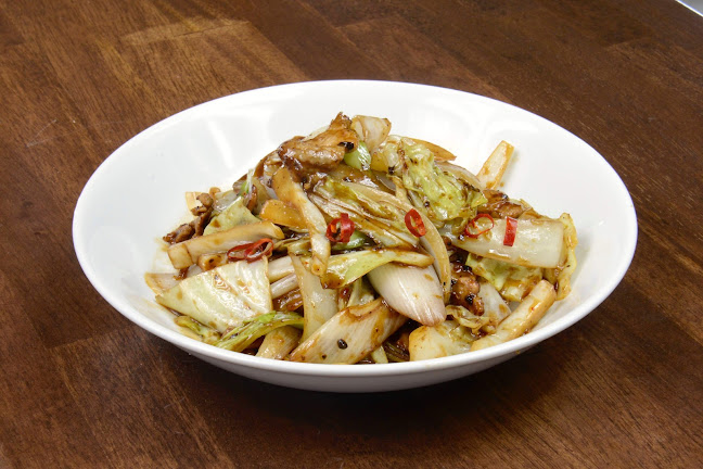 〒905-0017 沖縄県名護市大中１丁目５−５