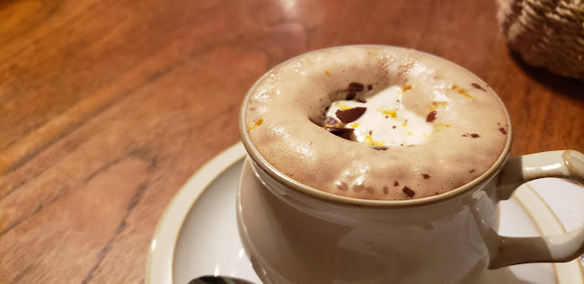 〒190-0022 東京都立川市錦町６丁目２３−１８