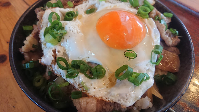 〒812-0004 福岡県福岡市博多区榎田２丁目１−７