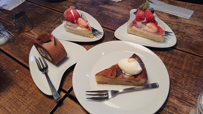 Opinii despre The Coffee Market 145 în 大阪市 - 飲食業