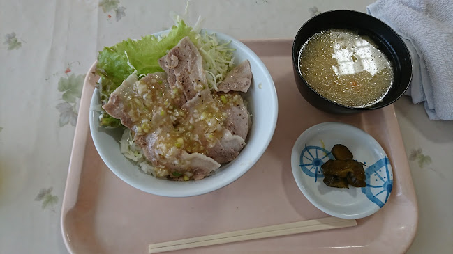 Comentarii opinii despre 厚生会館食堂