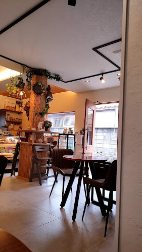 〒664-0895 兵庫県伊丹市宮ノ前１丁目３−７