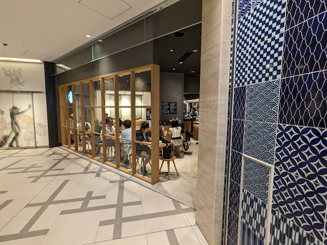 スターバックス コーヒー コレド室町テラス店 - 中央区