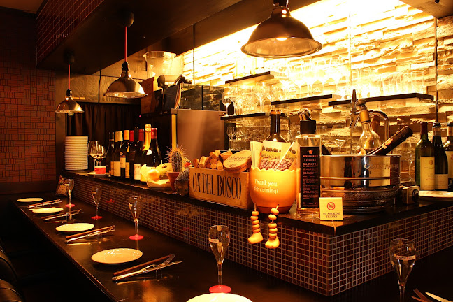 ワインと料理 セラヴィ