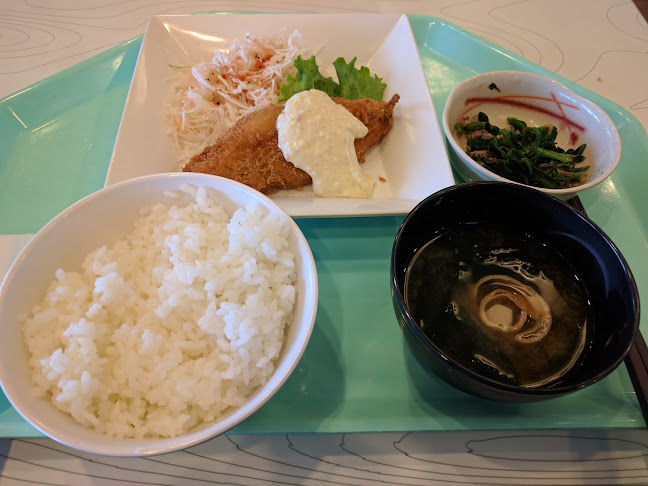 Comentarii opinii despre 刈谷市役所 食堂