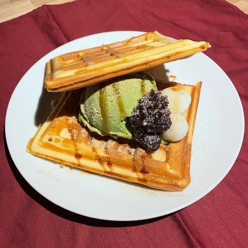 Opinii despre ダイニングバー ターゲット în 新座市 - 飲食業