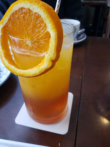 Comentarii opinii despre cafe with garden