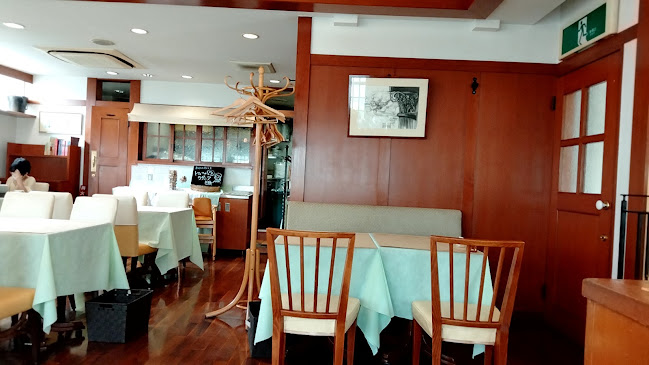 〒188-0011 東京都西東京市田無町４丁目３−１３