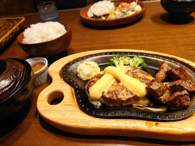 Comentarii opinii despre びっくりドンキー 橿原店