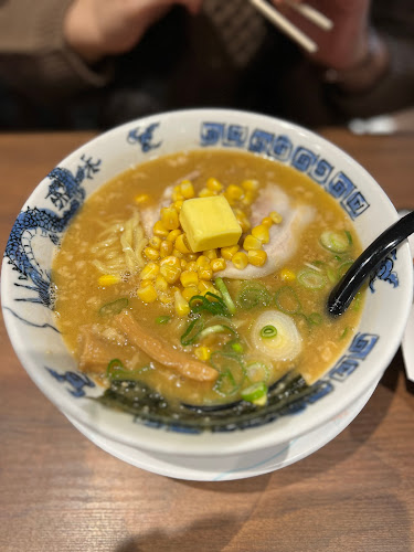 Comentarii opinii despre 福岡豚骨ラーメン 秀侍