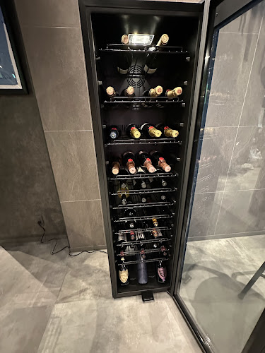 CORNER sports bar&cafe(コーナースポーツバーアンドカフェ) - 流山市