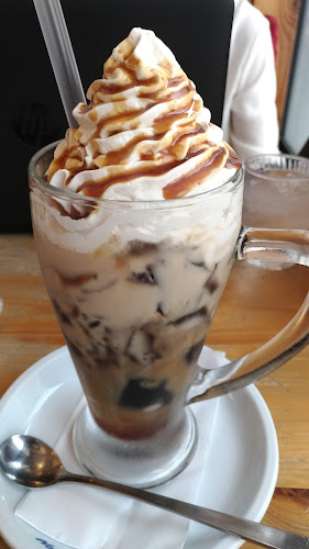 コメダ珈琲店 烏丸五条店 - 飲食業