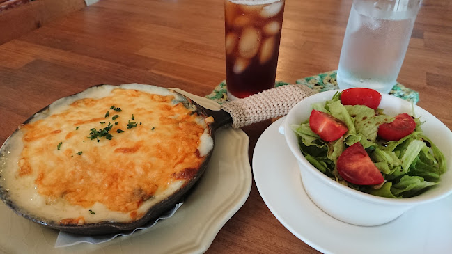 おうちＣａｆｅ樹と葉っぱ