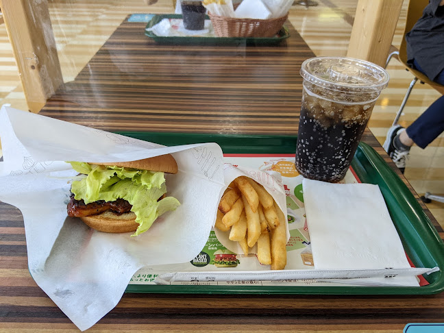 〒203-0032 東京都東久留米市前沢５丁目３３−１７