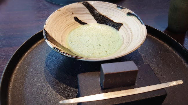 東山和今 - 飲食業