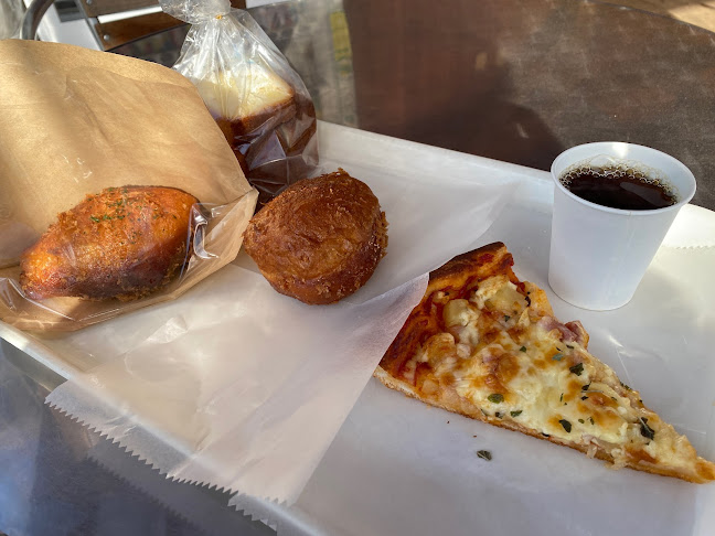 Comentarii opinii despre 石窯パン工房サンメリー朝霞店