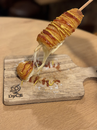 Comentarii opinii despre 秋葉原ボードゲームカフェ - DyCE Global Board Game Cafe & Bar