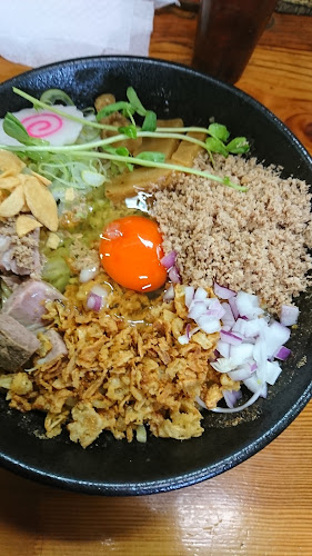 Opinii despre 麺屋うさぎ 泉田中 în 堺市 - 飲食業