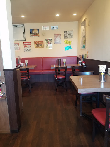 Comentarii opinii despre ファイヤーバーグ 北郷3条環状通り店