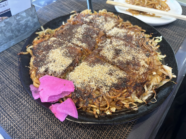 〒418-0065 静岡県富士宮市中央町３−９